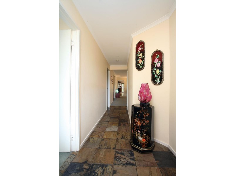 1 Timothy Court, Mitchell Park SA 5043