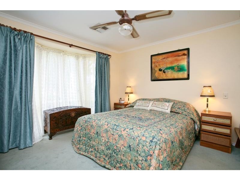 1 Timothy Court, Mitchell Park SA 5043