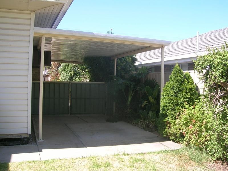 15 Kingston Avenue, Seacombe Gardens SA 5047