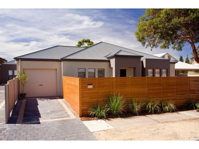 13 Daisy Avenue, Mitchell Park SA 5043