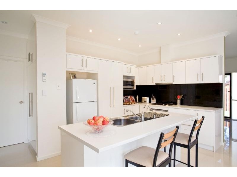 13 Daisy Avenue, Mitchell Park SA 5043