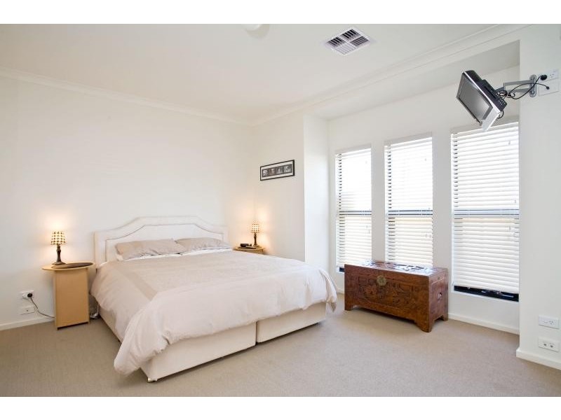 13 Daisy Avenue, Mitchell Park SA 5043