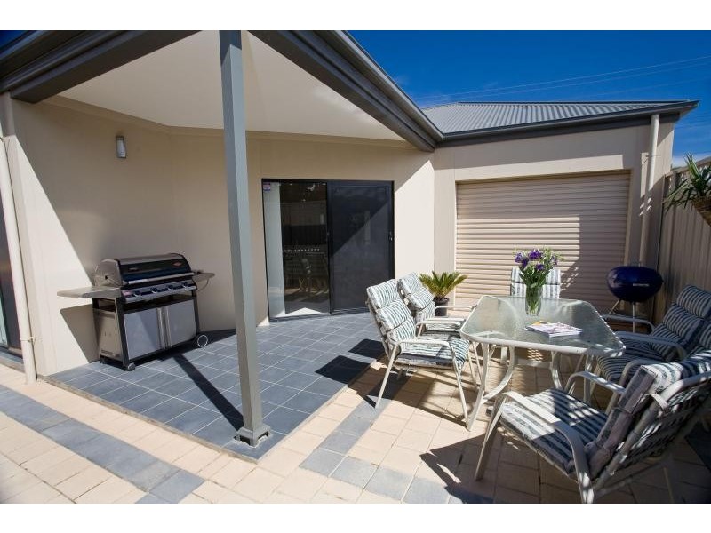 13 Daisy Avenue, Mitchell Park SA 5043