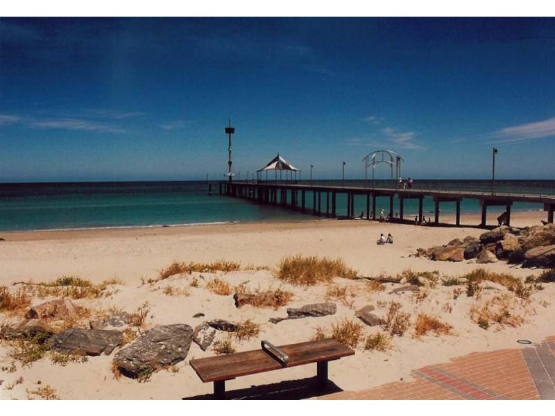 8 Holder Road, Hove SA 5048