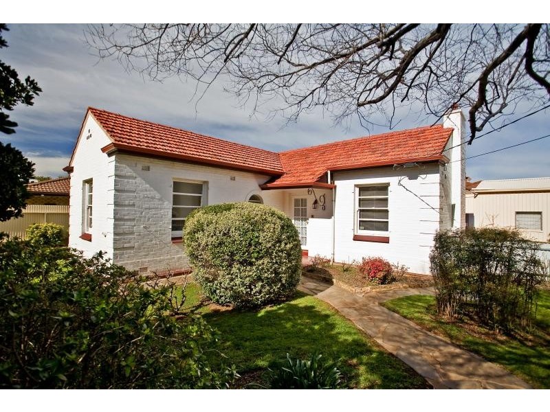 18 Addison Road, Hove SA 5048