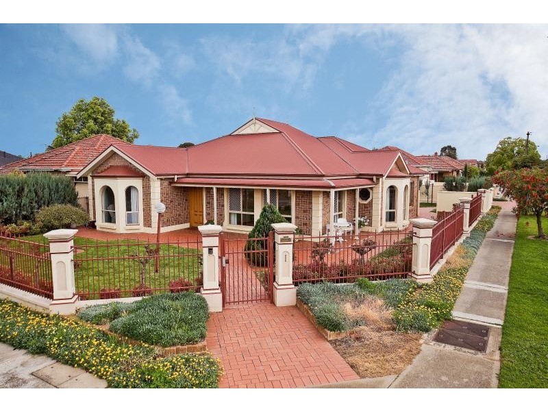 1 Brenton Avenue, South Plympton SA 5038