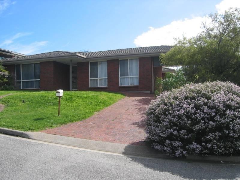 1 Karen court, Hallett Cove SA 5158