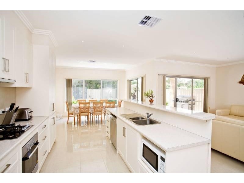 16 Ormonde Avenue, Warradale SA 5046