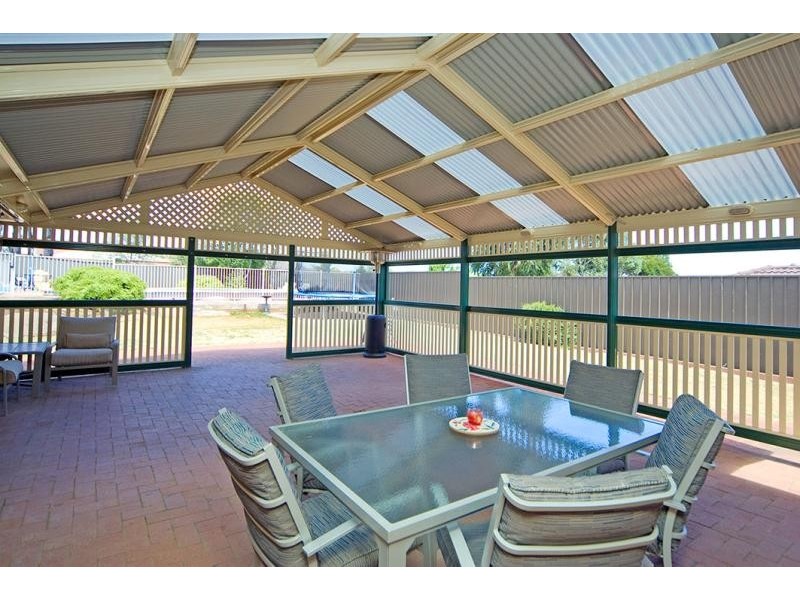 298 Pimpala Road, Woodcroft SA 5162