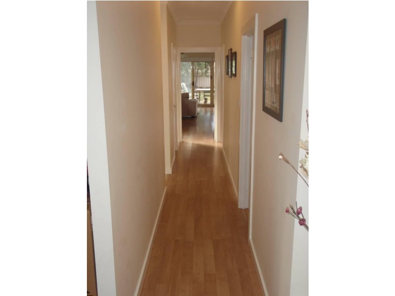 1 Kent Avenue, Seacombe Gardens SA 5047