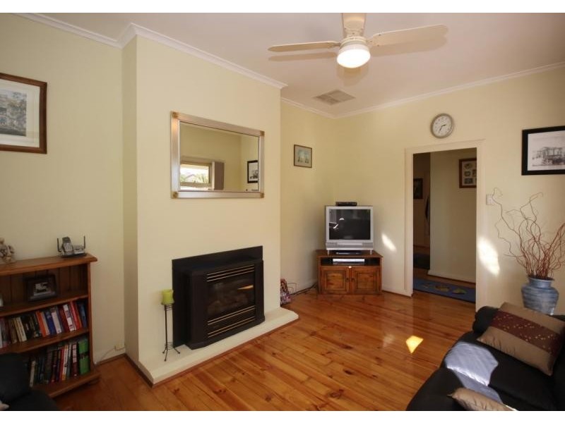 7 Mostyn Road, Darlington SA 5047