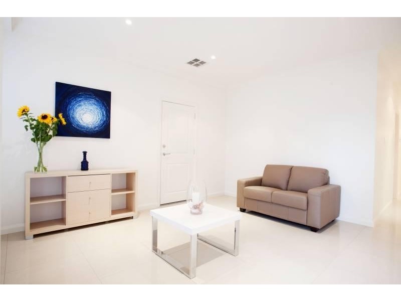 25 Whiteleaf Crescent, Glengowrie SA 5044