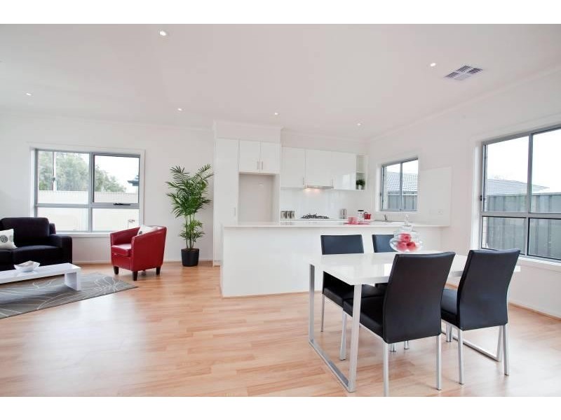 1 Sherwood Avenue, Sturt SA 5047