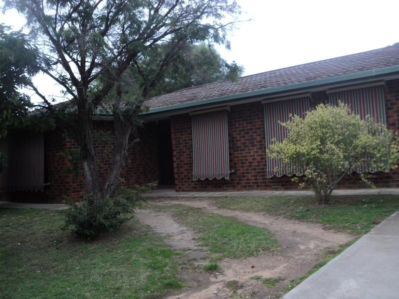 28 Abbott Avenue, Morphett Vale SA 5162