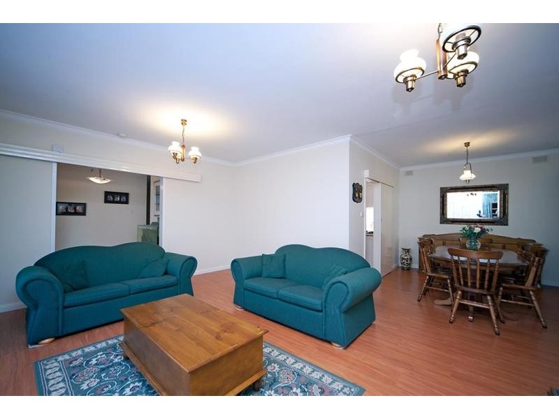 6 Yalpara Street, Eden Hills SA 5050