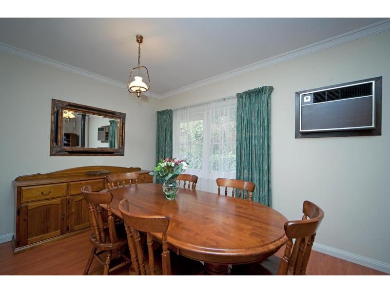 6 Yalpara Street, Eden Hills SA 5050