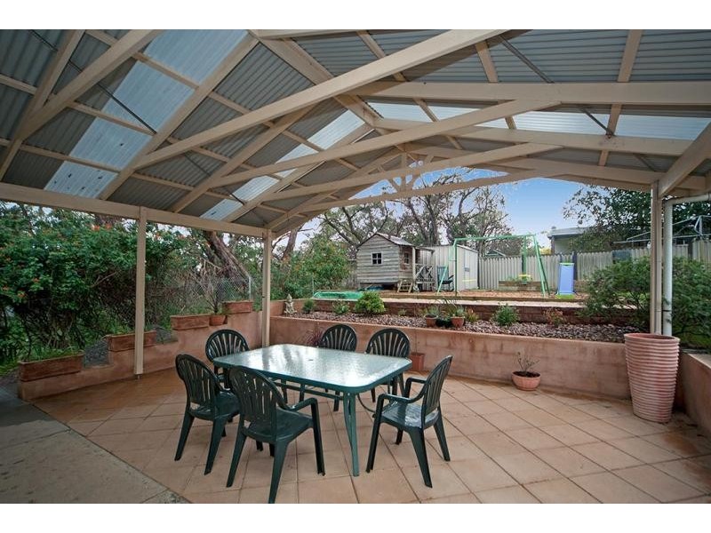 6 Yalpara Street, Eden Hills SA 5050