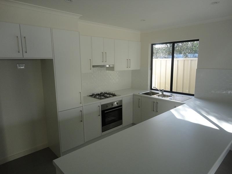 1A Sixth Avenue, Warradale SA 5046