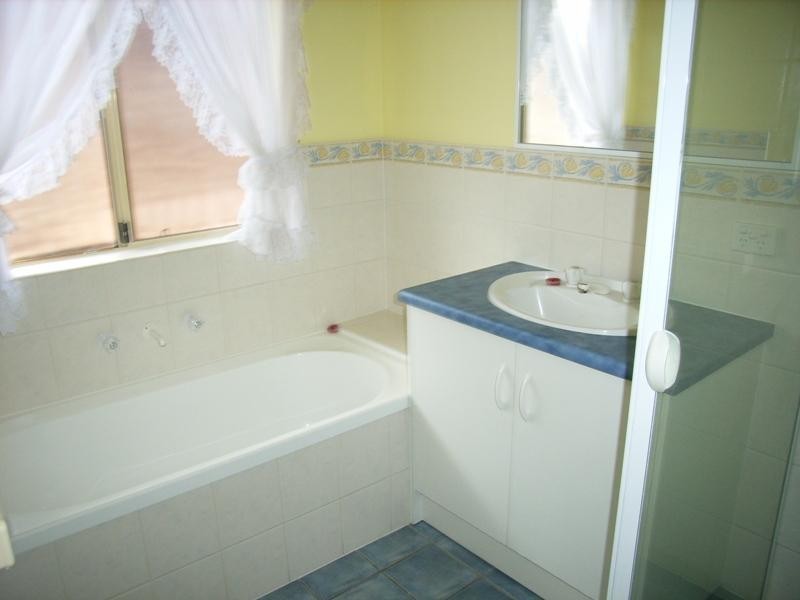 4 Airlie Mews, Hallett Cove SA 5158