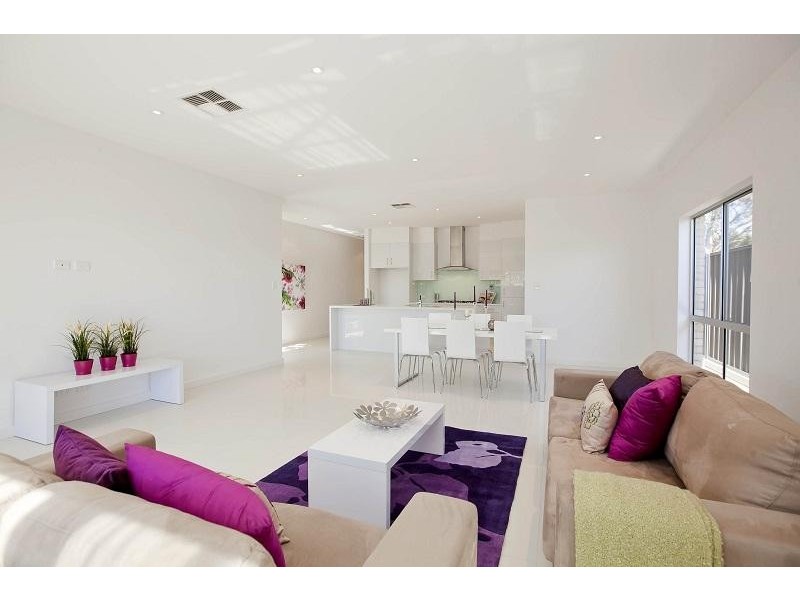 15 Limbert Avenue, Seacombe Gardens SA 5047