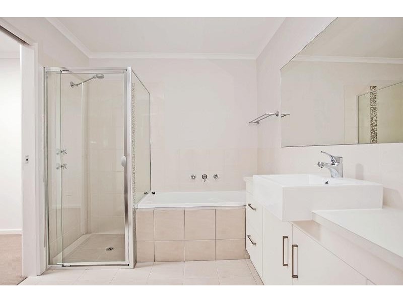 1 Kingston Avenue, Seacombe Gardens SA 5047