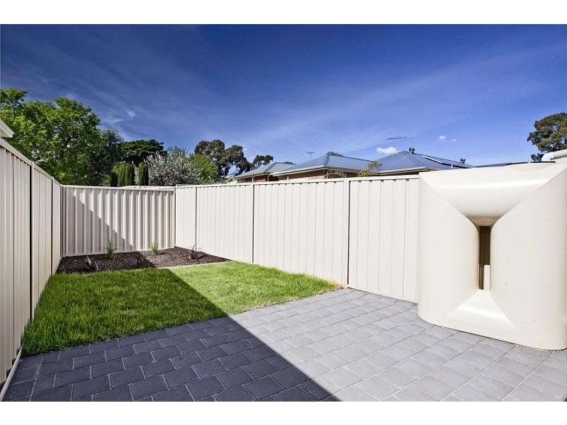 1 Kingston Avenue, Seacombe Gardens SA 5047