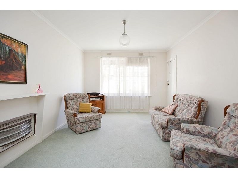 5 .25 Sturt Road, Brighton SA 5048