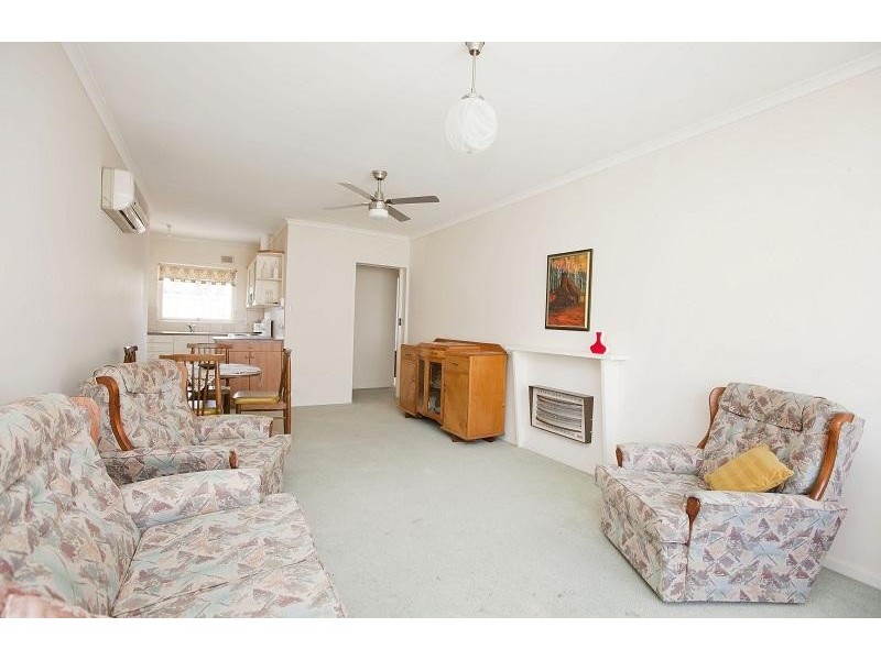 5 .25 Sturt Road, Brighton SA 5048