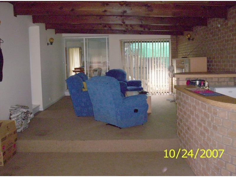 15 JENNIFER DRIVE, Happy Valley SA 5159