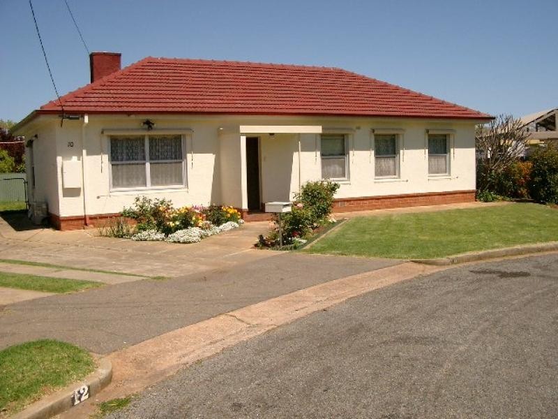 10 GLADYS STREET, Clarence Gardens SA 5039