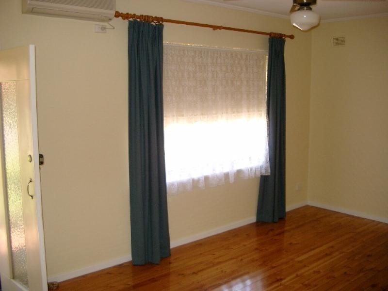 10 GLADYS STREET, Clarence Gardens SA 5039