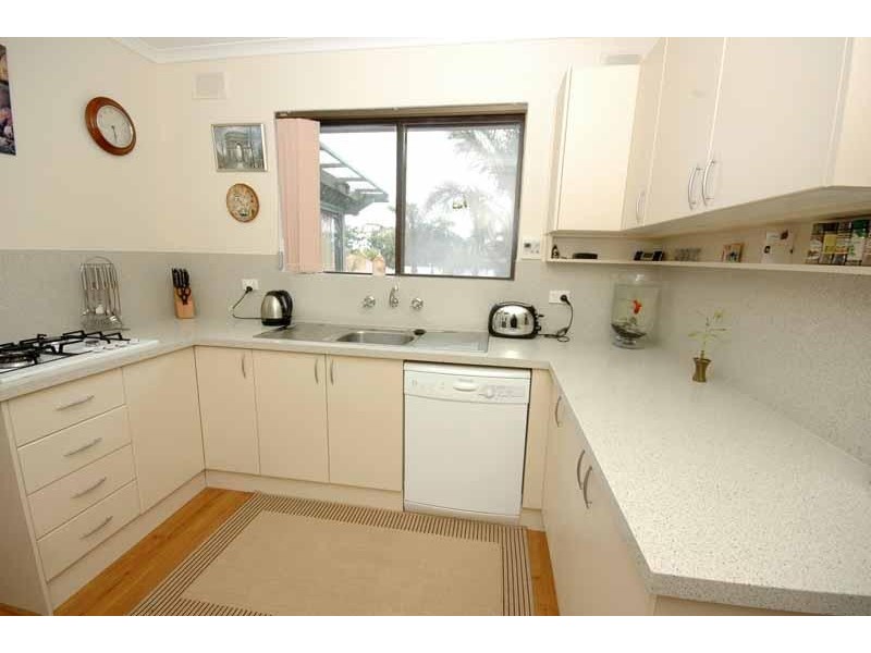 37 GRAND CENTRAL AVENUE, Hallett Cove SA 5158