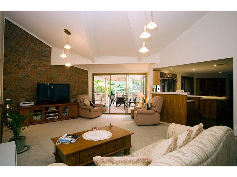 76 KINGFISHER CIRCUIT, Flagstaff Hill SA 5159