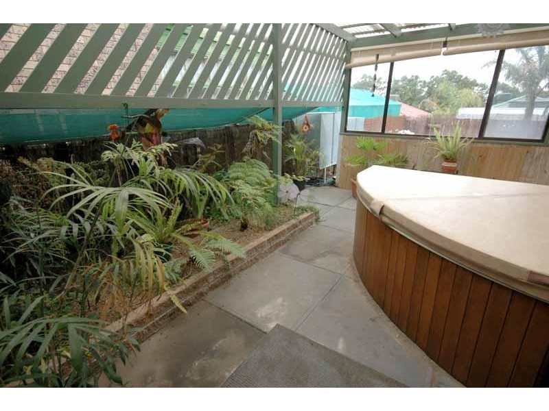 37 GRAND CENTRAL AVENUE, Hallett Cove SA 5158