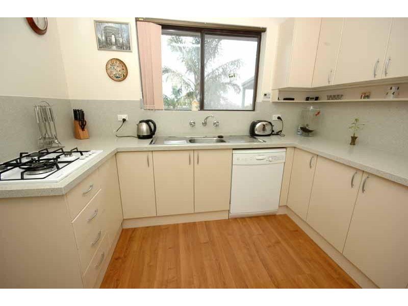 37 GRAND CENTRAL AVENUE, Hallett Cove SA 5158