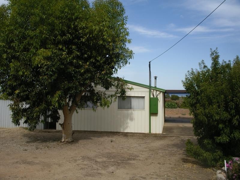 16 JAMES WELL ROAD, James Well SA 5571