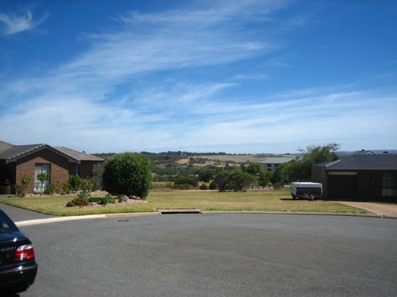 6 EMMA COURT, Mccracken SA 5211
