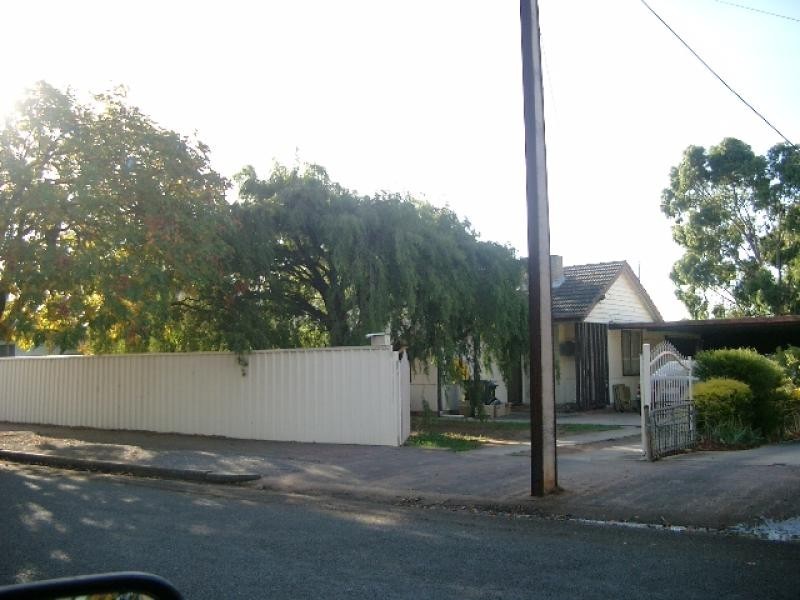 25 WALSH AVENUE, St Marys SA 5042