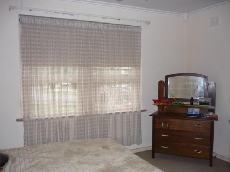 9 Winklebury Road, Elizabeth Vale SA 5112
