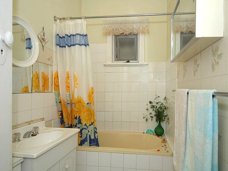 4 STUART ROAD, South Plympton SA 5038