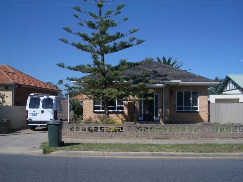123 TRIMMER PARADE, Seaton SA 5023