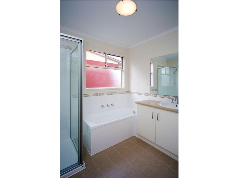 32 McKinlay Avenue, Gilles Plains SA 5086