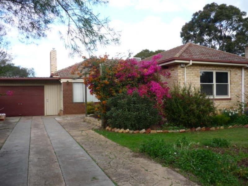 27 Hayles Street, Elizabeth Park SA 5113