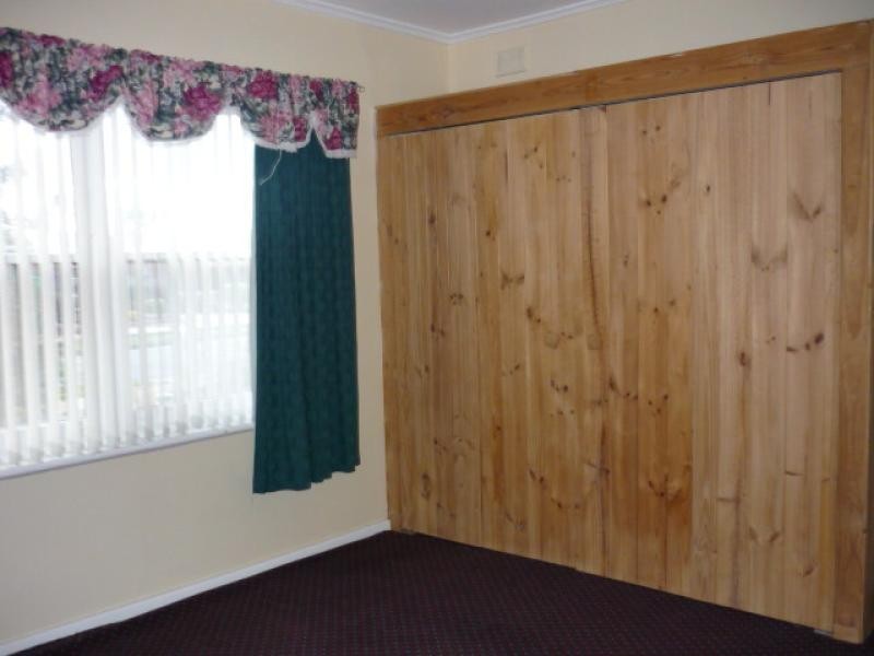 27 Hayles Street, Elizabeth Park SA 5113