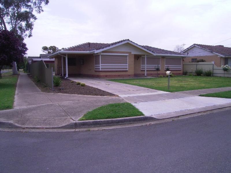 2 Maple Avenue, Felixstow SA 5070