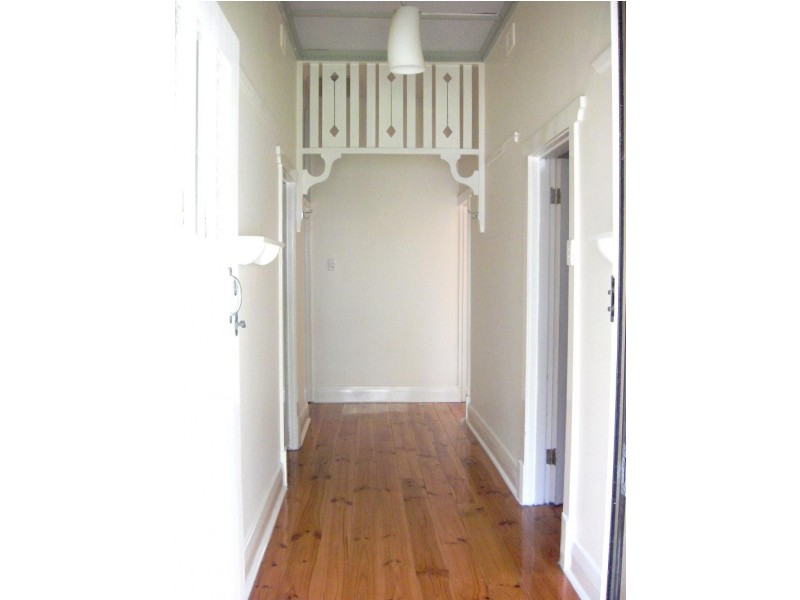 31 Eighth Street, St Peters SA 5069