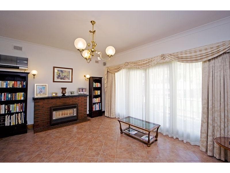 17 Adelaide Street, Magill SA 5072