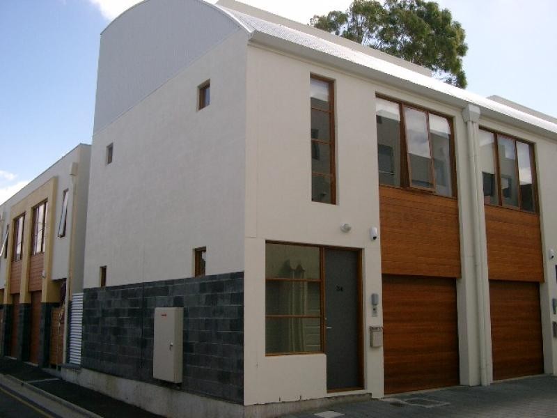 36 A Hobsons Place, Adelaide SA 5000
