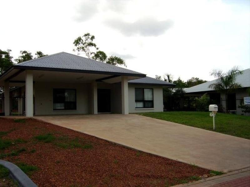 4 DARLA PLACE, Rosebery NT 0832