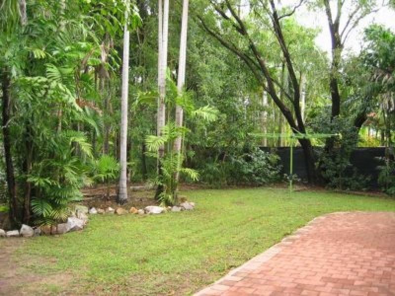 11 CASTLEREAGH DRIVE, Leanyer NT 0812